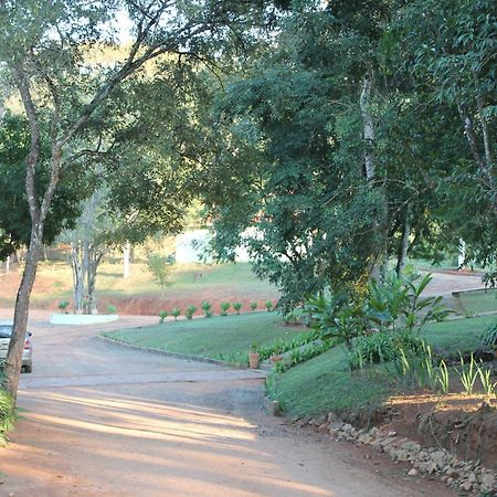 Pousada Encanto Da Mata - Ecologica Caconde Luaran gambar
